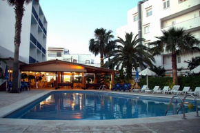 Отель Hostal Mar y Huerta  Санта-Эулалия-Дель-Рио